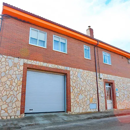 Holiday home La Senda Del Torio